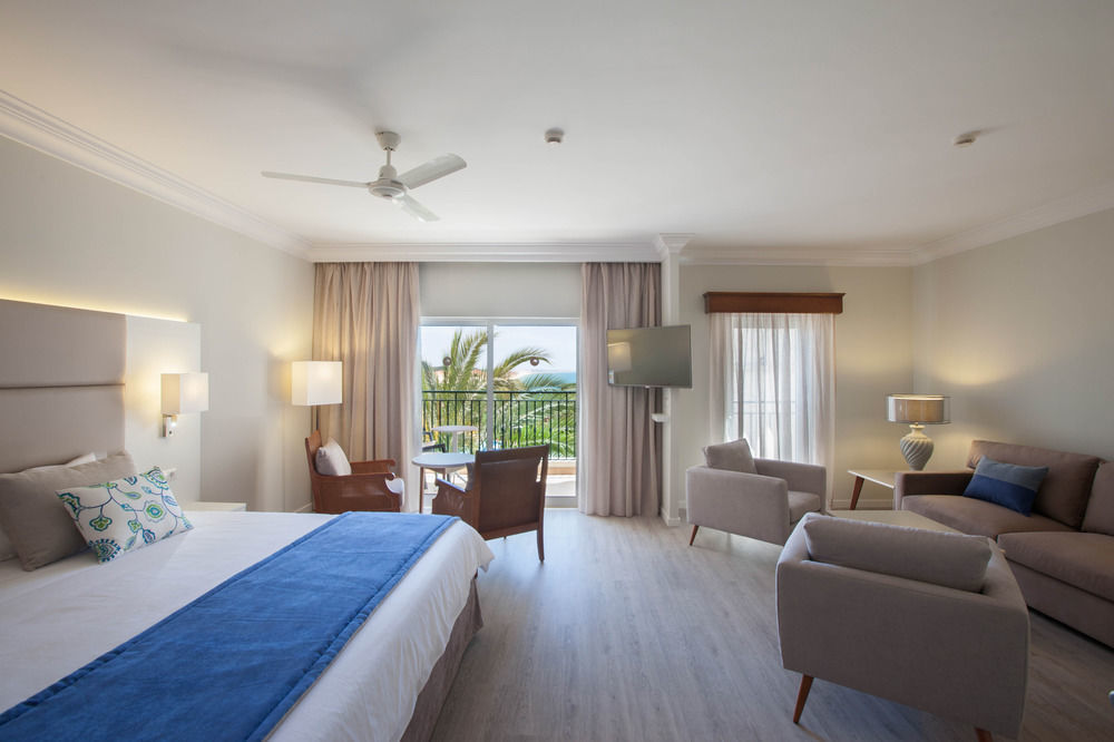 Portobay Blue Ocean (Adults Only) Hotell Olhos de Agua  Exteriör bild